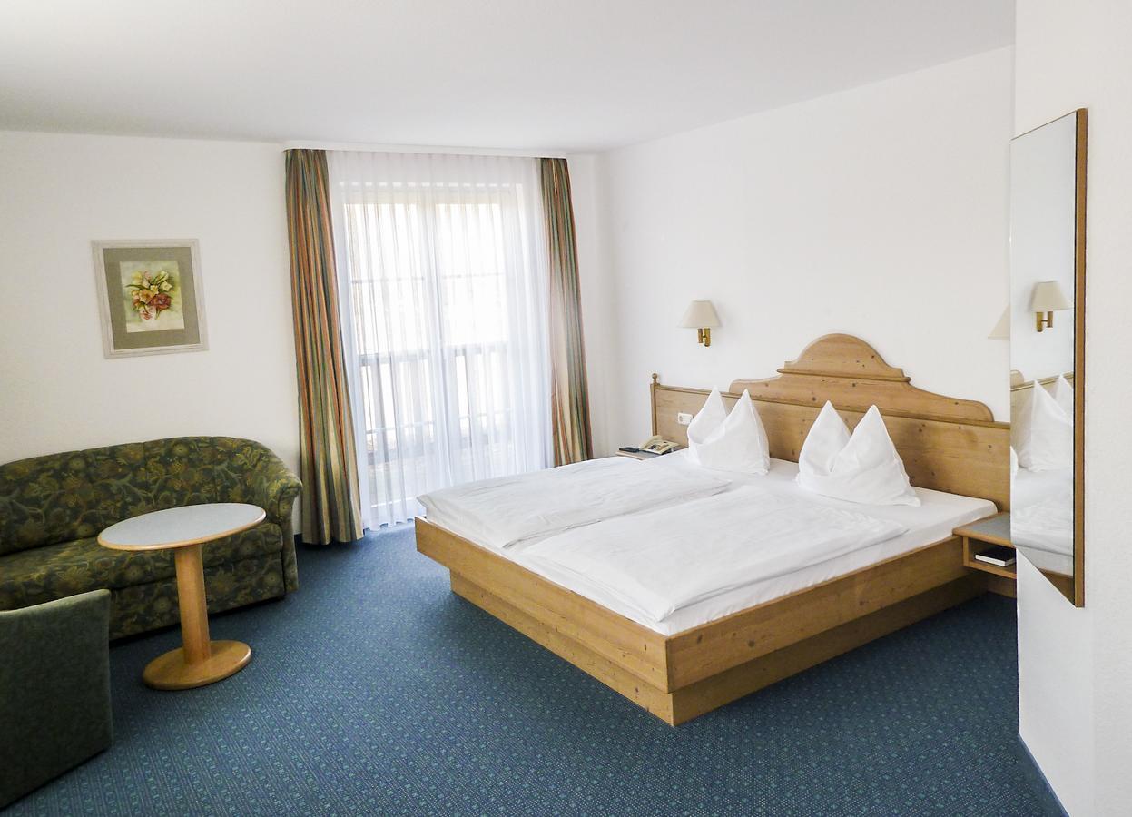 Hotel Zur Werra Schmalkalden Dış mekan fotoğraf