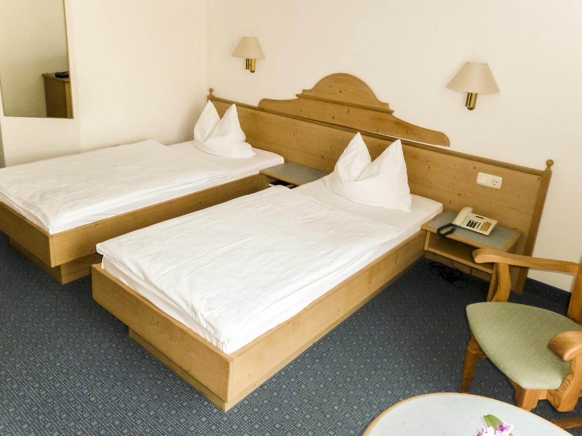 Hotel Zur Werra Schmalkalden Dış mekan fotoğraf